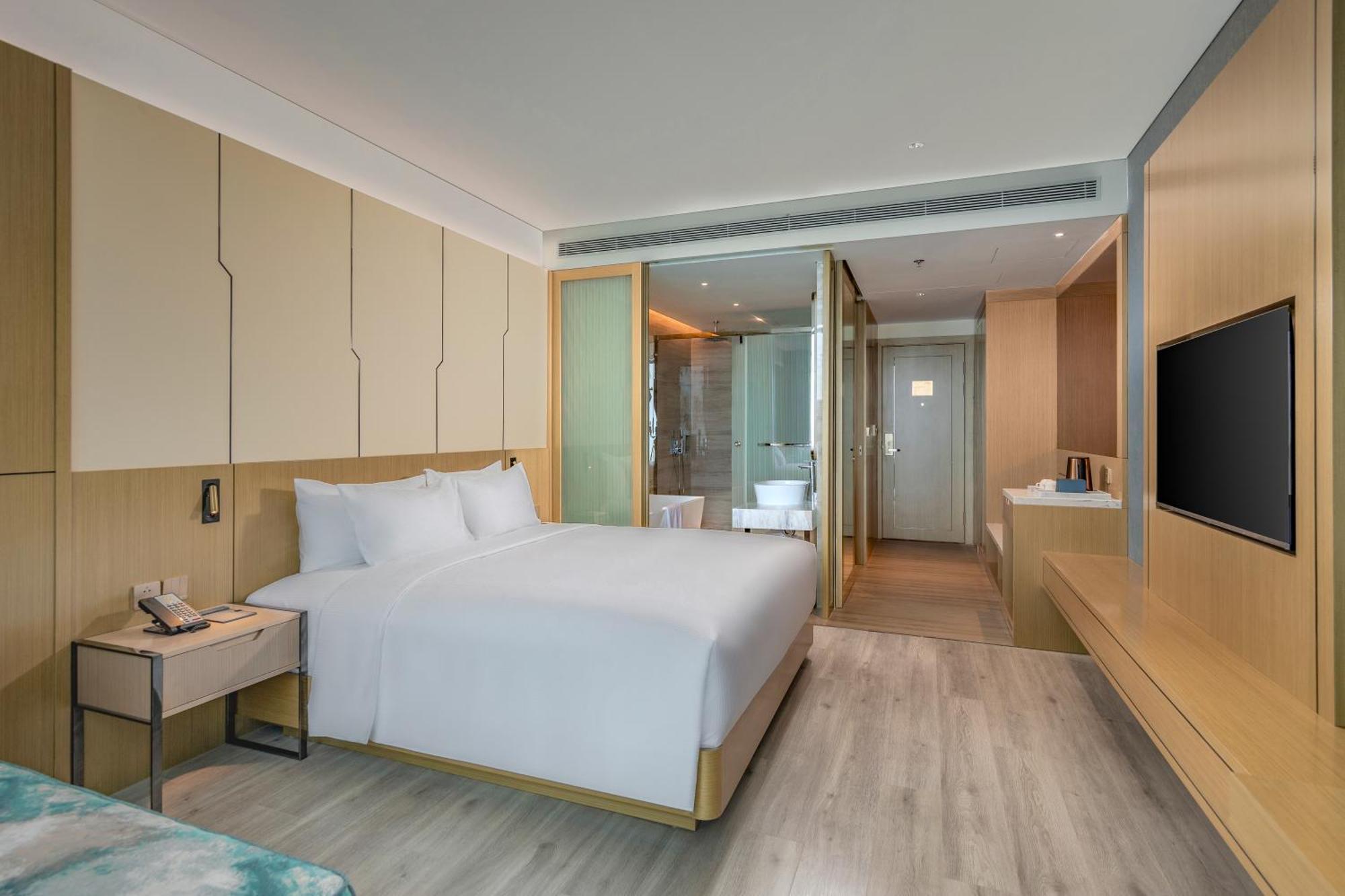 Awaken Da Nang Hotel מראה חיצוני תמונה