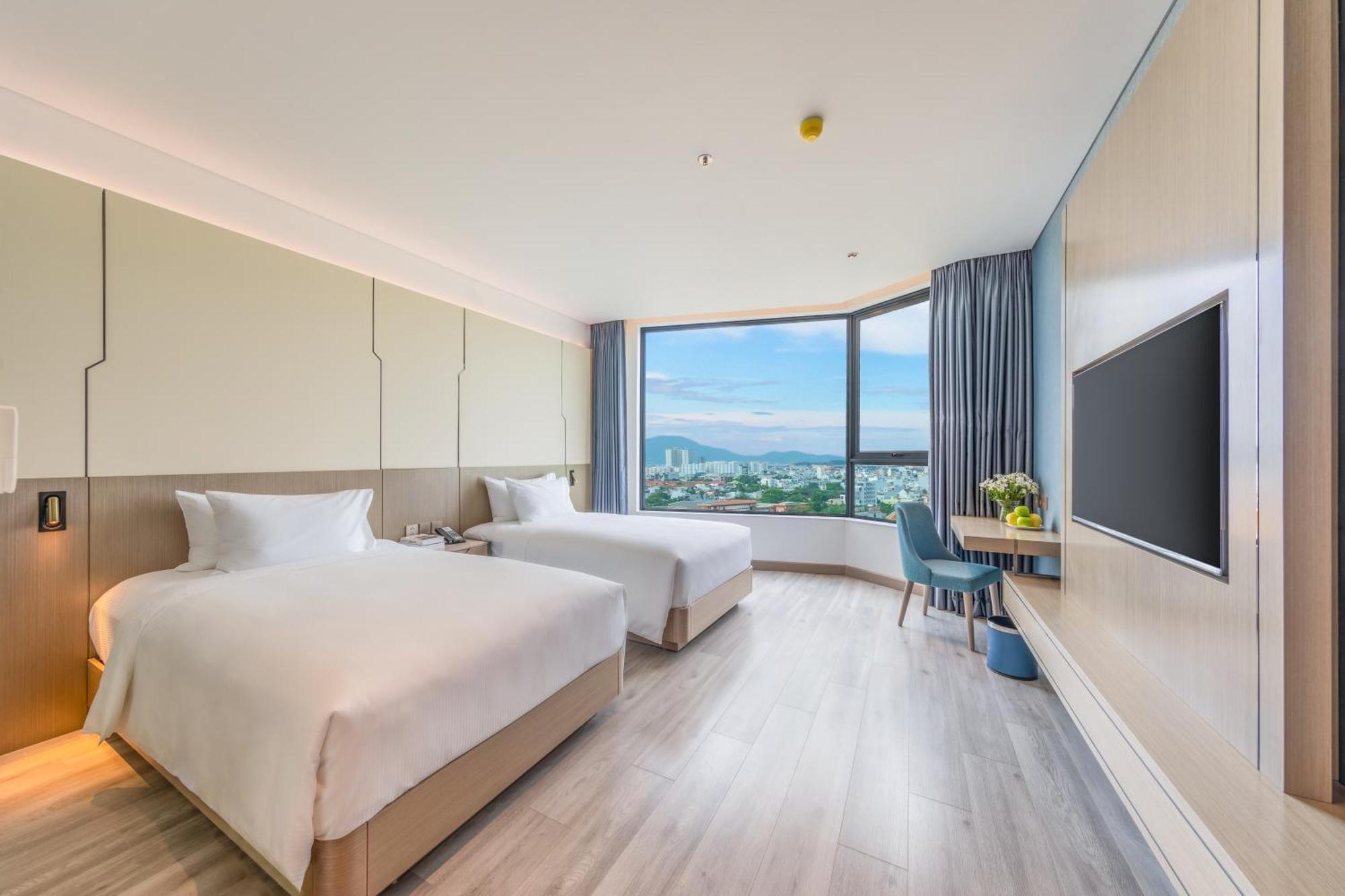 Awaken Da Nang Hotel מראה חיצוני תמונה