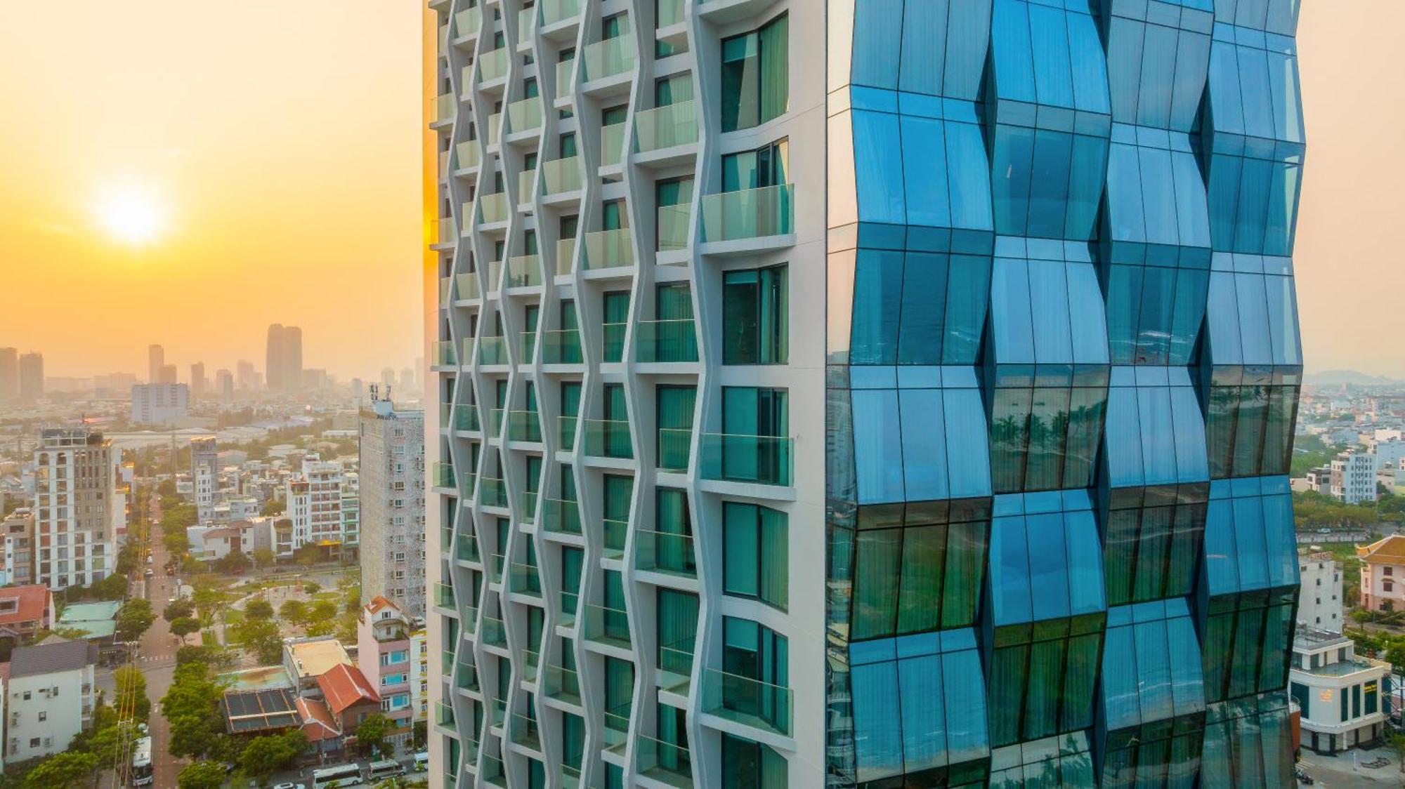 Awaken Da Nang Hotel מראה חיצוני תמונה