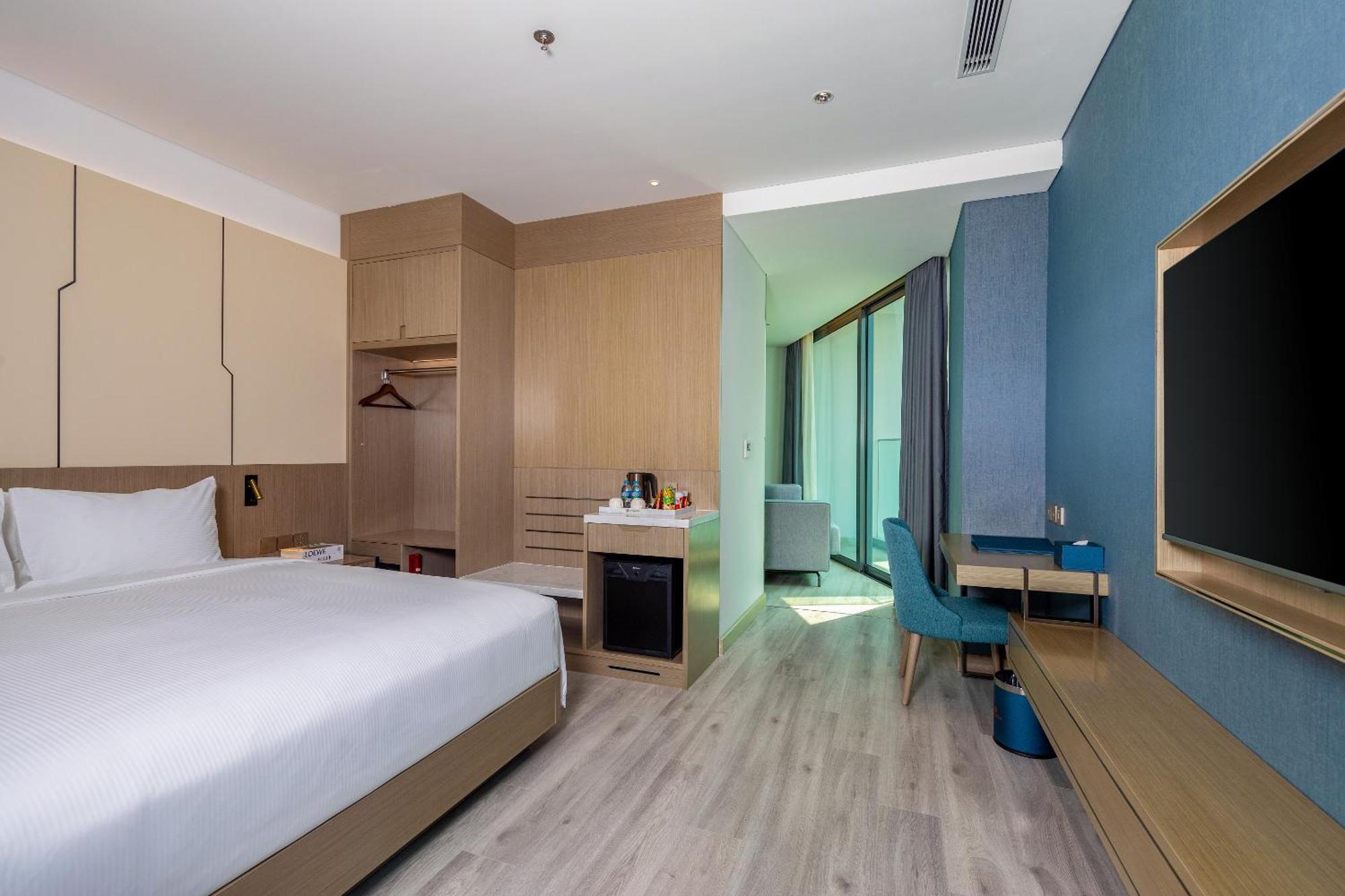 Awaken Da Nang Hotel מראה חיצוני תמונה