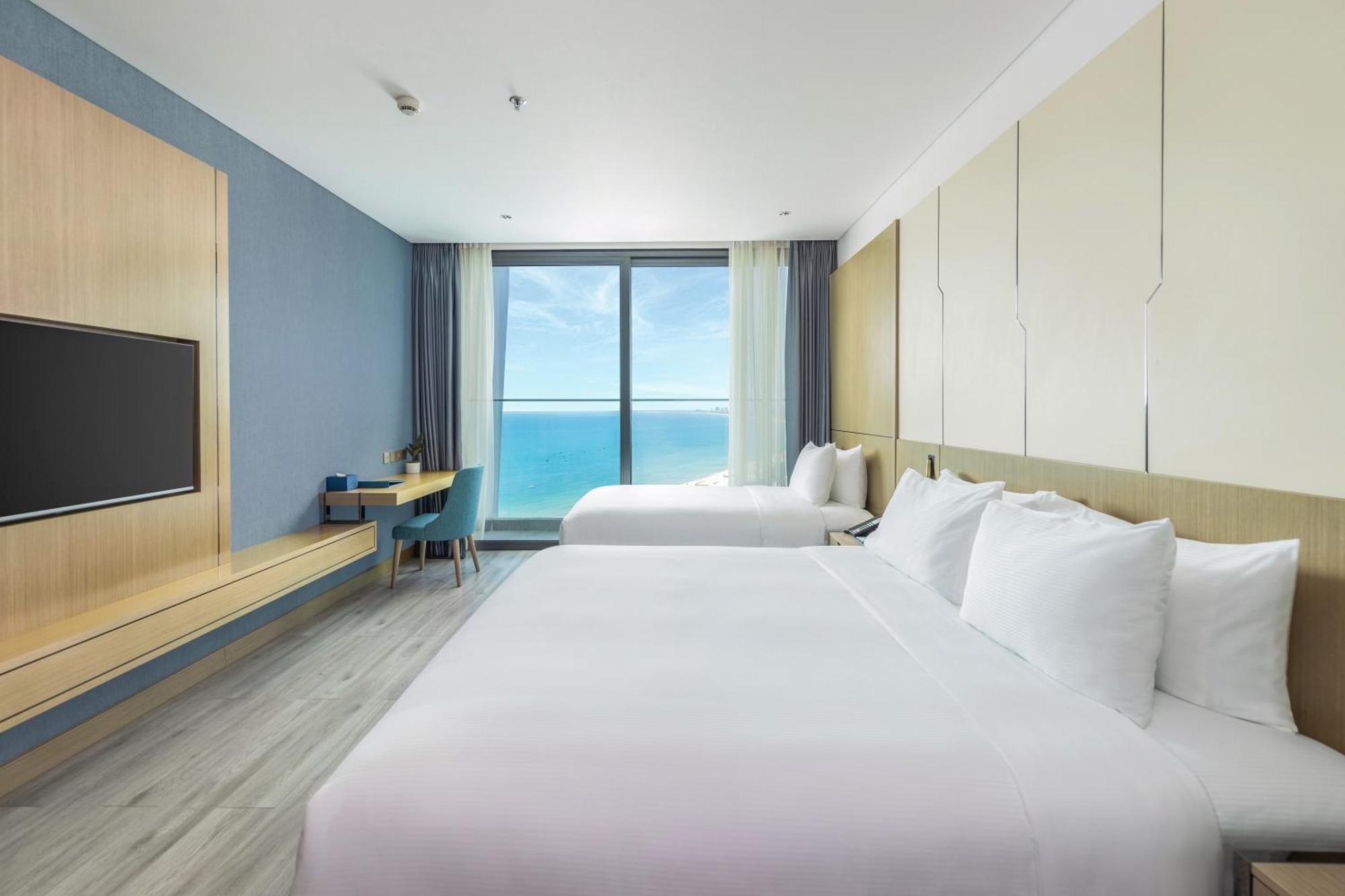 Awaken Da Nang Hotel מראה חיצוני תמונה