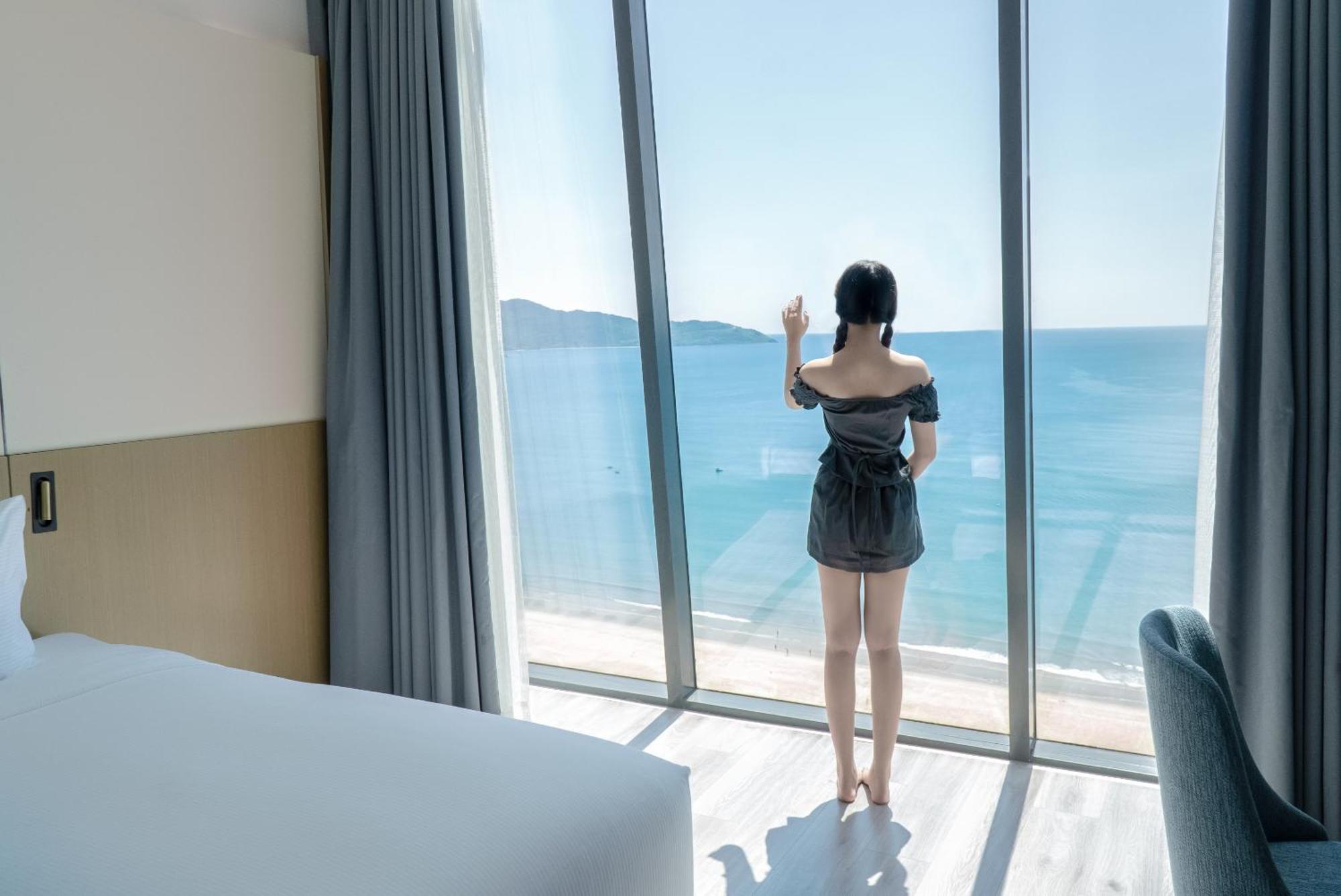 Awaken Da Nang Hotel מראה חיצוני תמונה